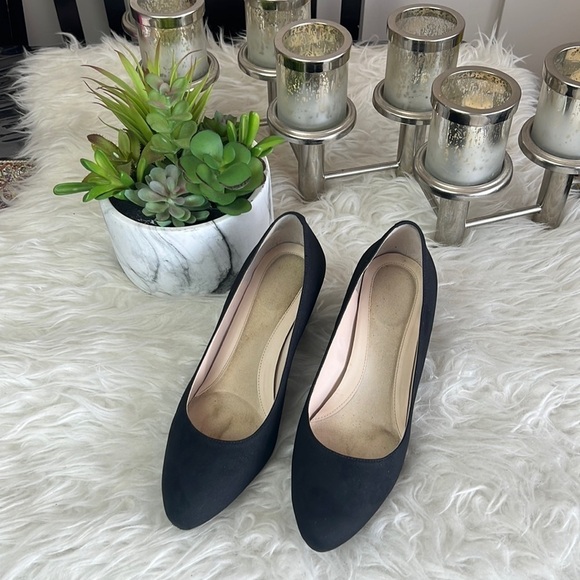 Cole Haan Black The Go To Wedge Pump Size 6.5 - Picture 1 of 14
